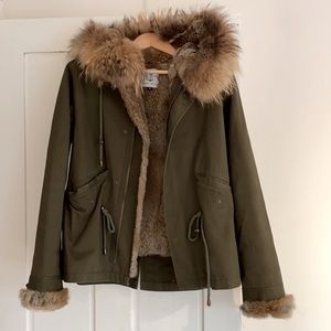 Beautiful Mode & Affaire fur lined and hooded jacket